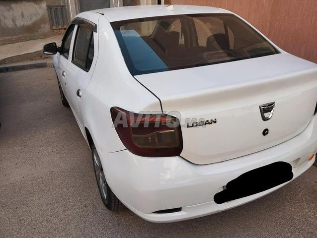 داسيا لوجان 2015 العيون - 2