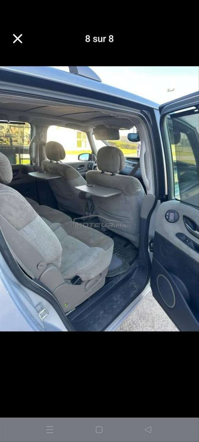 Renault Espace model 2003 D 2007