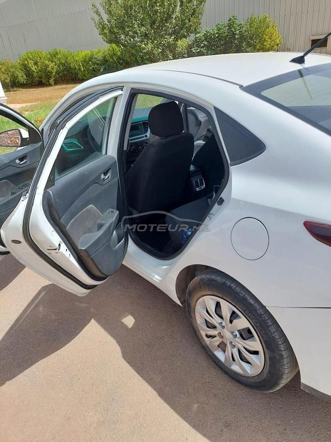 سياره للبيع مازال جيدة كاينا في برشيد 
