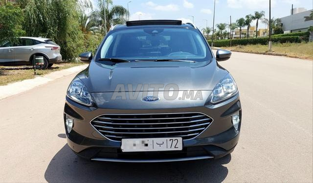 Ford Kuga Titanium - 2