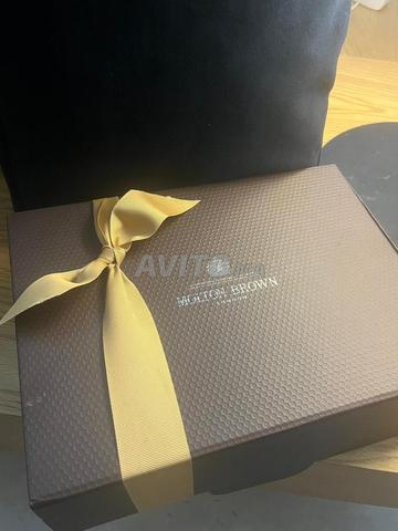 coffret Molton Brown London Mesmerising Oudh Gold