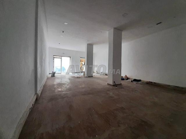 Superbe Magasin 92 m² à Beausejour - 2