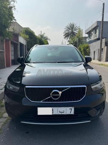 فولفو XC40