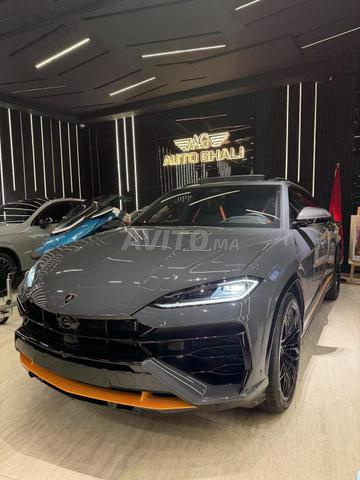 لامبورغيني URUS SE - 2