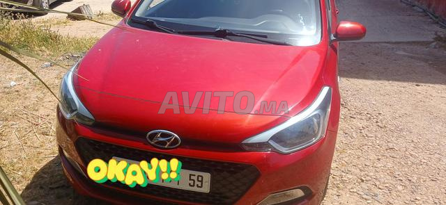 Hyundai i20 Essence Automatique 2018 à Salé - 2