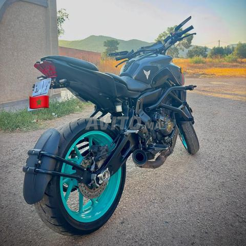 YAMAHA MT07 - 2