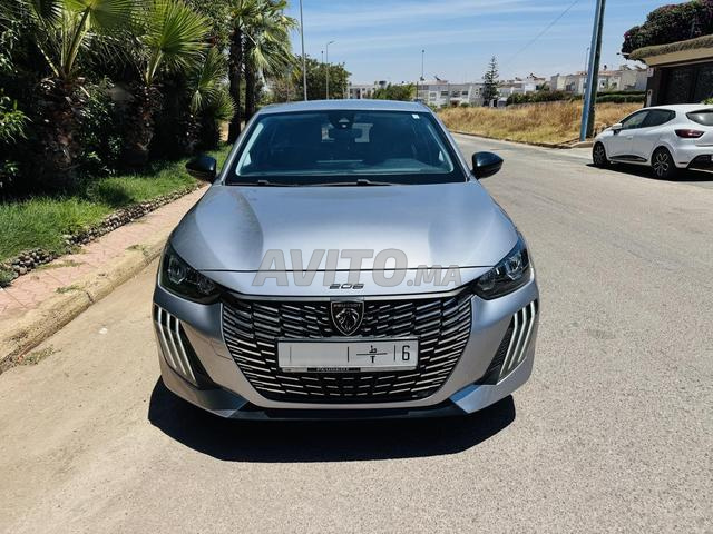 بيجو 208 جميع الكماليات، أول مالك، بحالة ممتازة - 2
