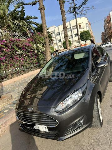فورد فييستا ديزل يدوية 2016 بالدار البيضاء - 2