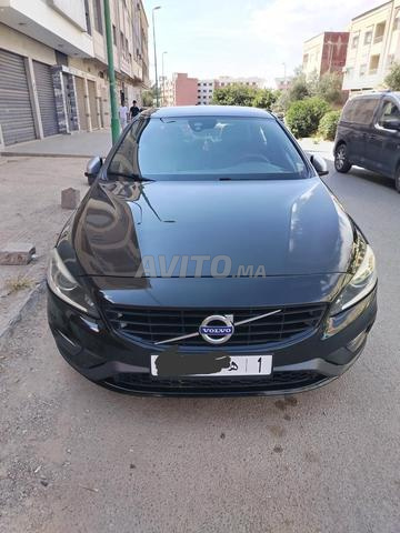 Volvo S60 D3 R DESIGN - 2