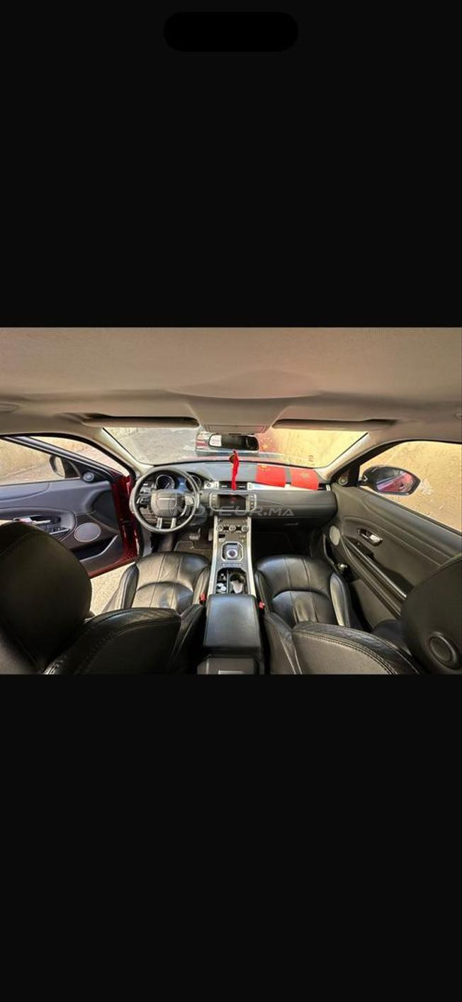 Range Rover évoque 