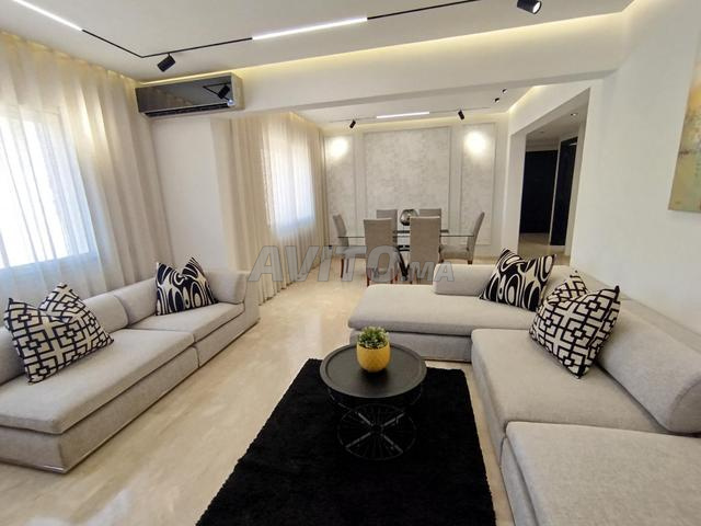Appartement à louer 110 m² à Casablanca - 2