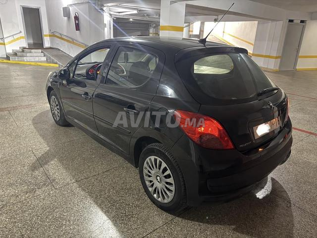 Peugeot 207 essence - 2