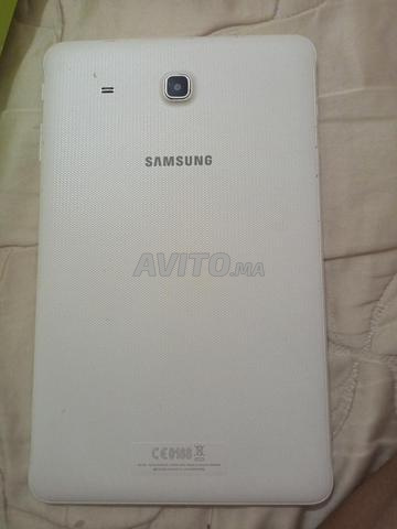 Galaxy tab E - 2