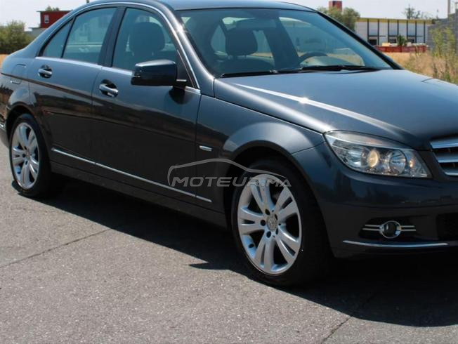 Mercedes-Benz 220 Diesel Automatique 2009