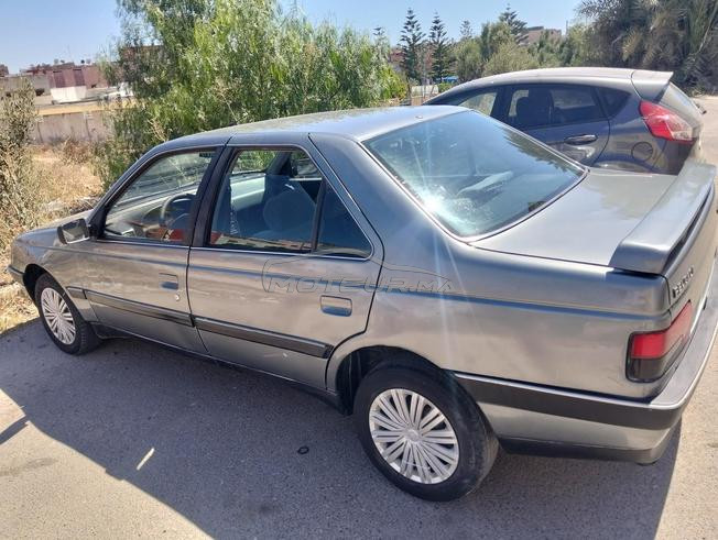 Peugeot 405