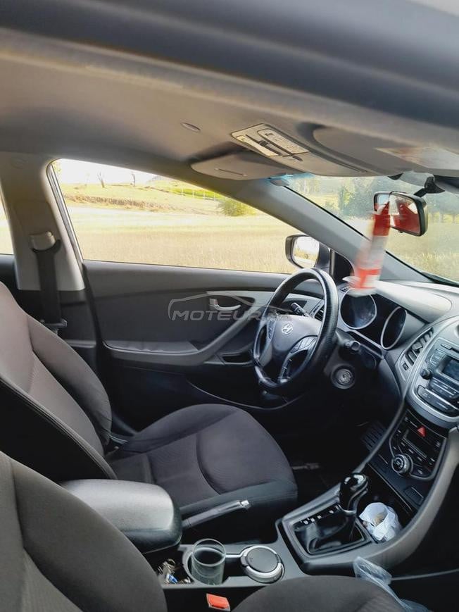 hyundai elantra 2016
