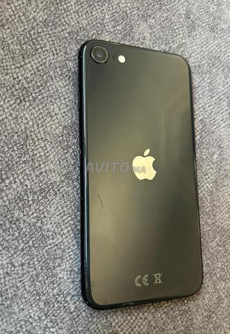 iPhone SE2 - 2