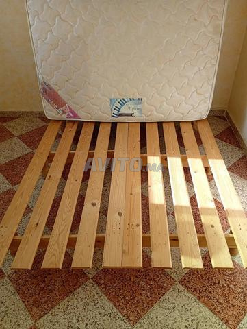 Matelas avec sommier - 2
