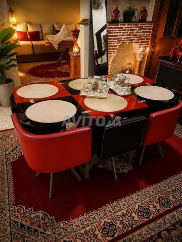 طاولة طعام مع 6 كراسي (السعر قابل للتفاوض) - 2