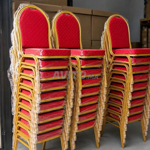 👑 Chaises Royales – Élégance, Prestige👑