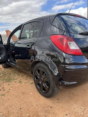 Opel corsa 2011 Essence - 2