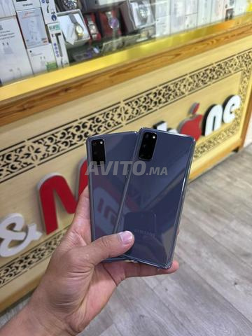 Samsung S20 128 Go 8 Go RAM - 2