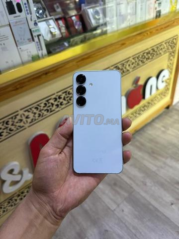 Samsung Galaxy S25 128 Go 12 Go RAM - 2