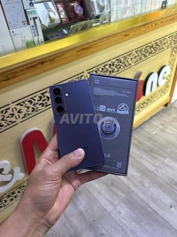 Samsung S26 256 Go 12 Go RAM - 2