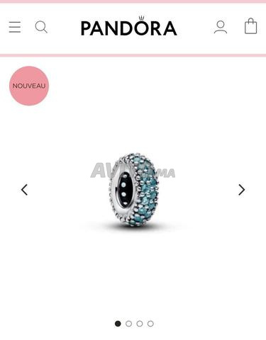 Bracelet Pandora plus un charm - 2