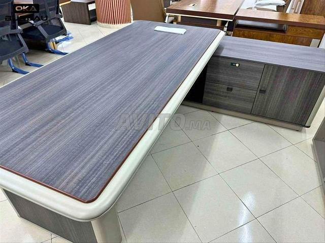 Bureaux de Direction Luxueux au Design Prestigieux - 2