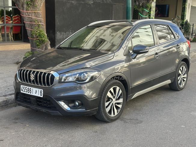 Suzuki S-Cross Diesel Automatique 2019 à Rabat