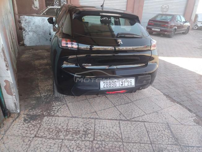 peugeot 208 model 2022 