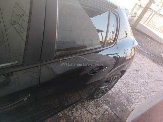 peugeot 208 model 2022 