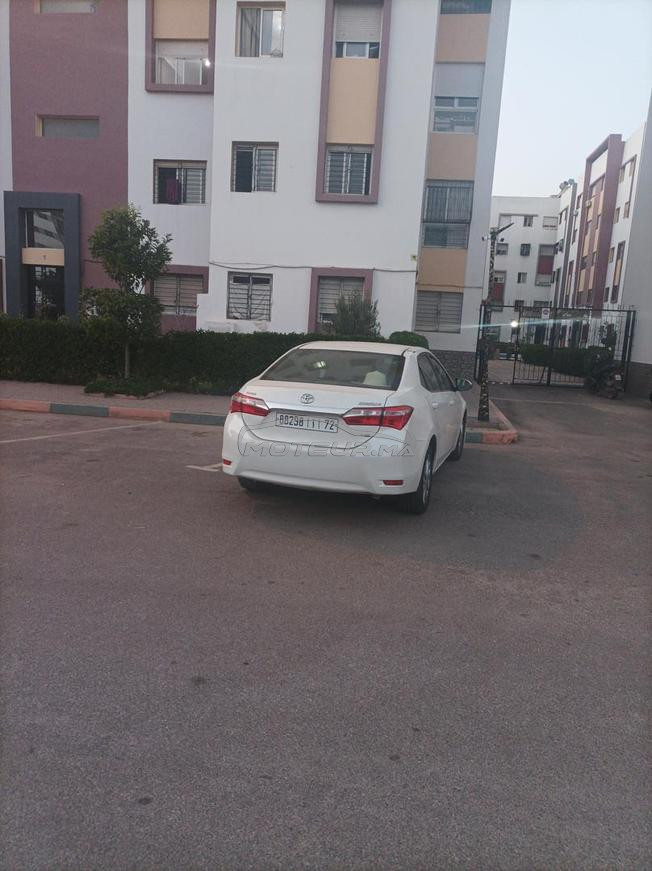Toyota Corolla avec faible km