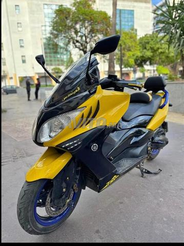Moto en très bon état - 2