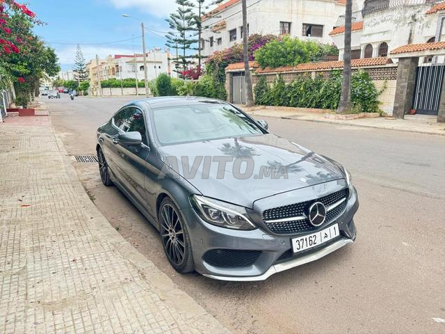 مرسيدس سي 250 كوبيه
