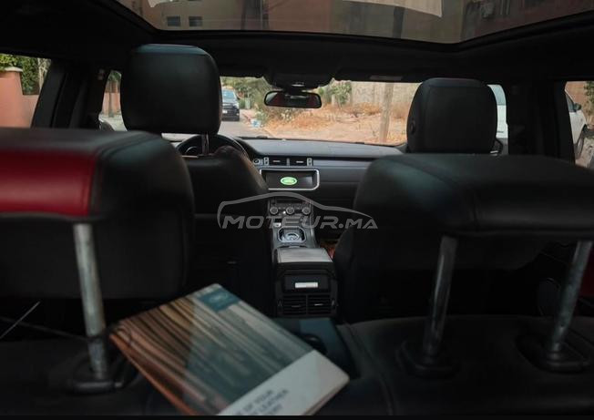 Range Rover évoque 