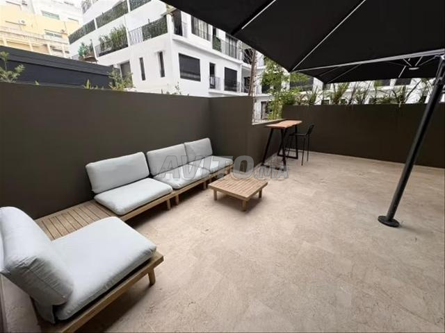 Grand studio meublé avec terrasse à louer 87m² à Racine - 2