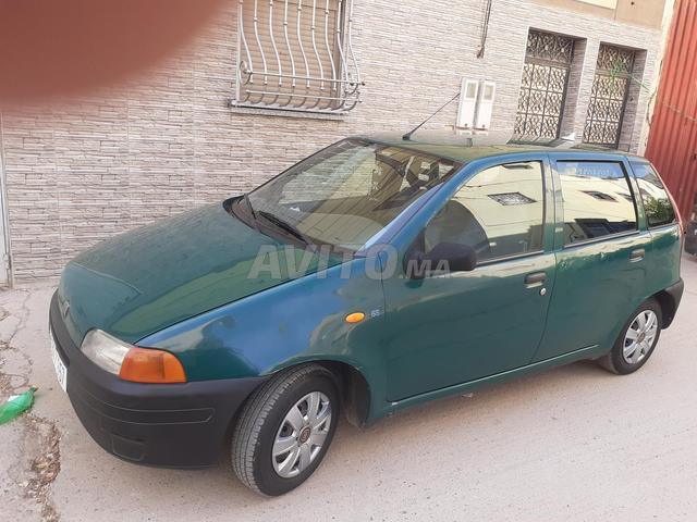 فيات بونتو إيشانز 6cv موديل 98 ديوانة 2011