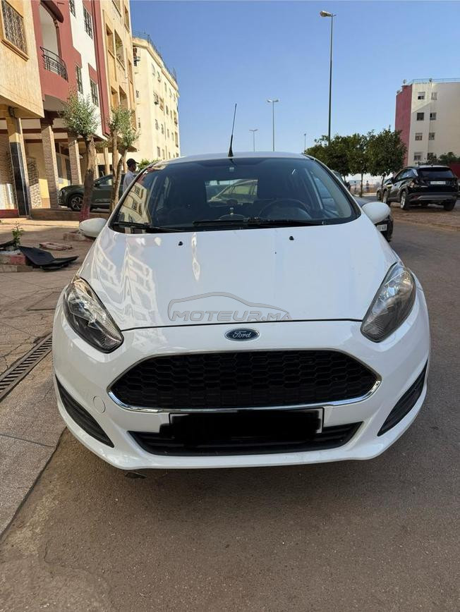 Ford Fiesta Essence Manuelle 2016 à Meknès