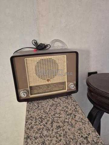 راديو عتيق عالي الجودة - 2