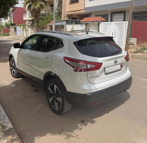 Nissan Qashqai - 2