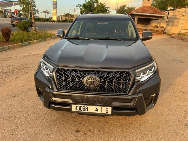 Toyota Prado Diesel Automatique 2017 à Meknès