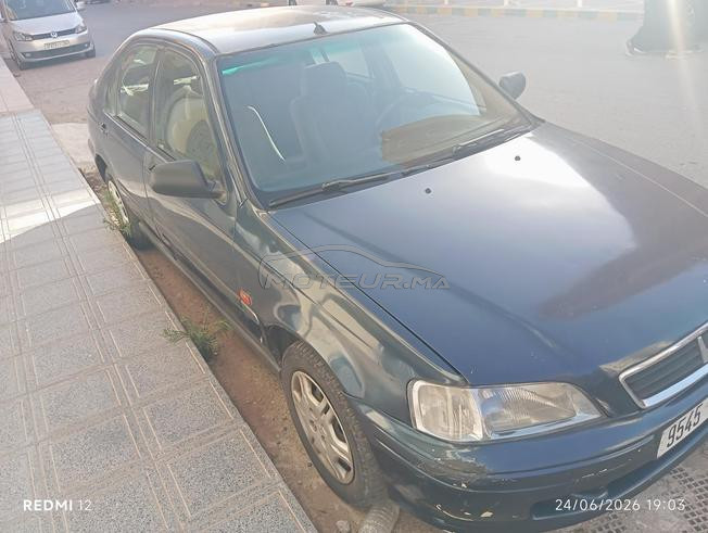Honda Civic Essence Automatique 2000 à Ait Melloul