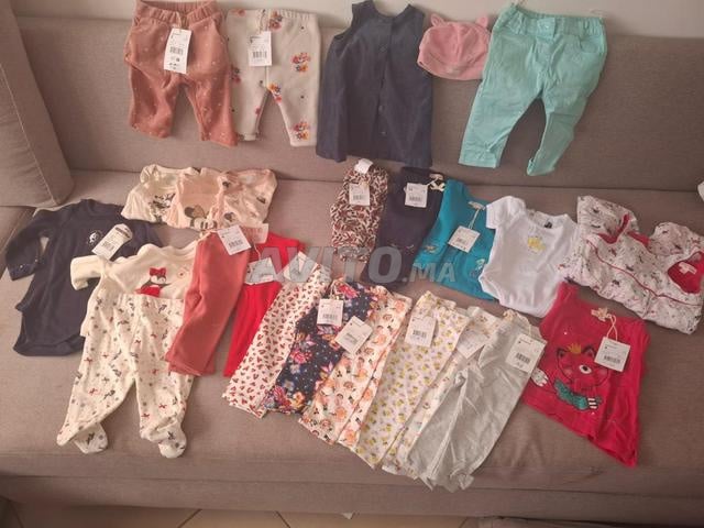 Vêtements bébé avec tickets achetés plus de 2000dh