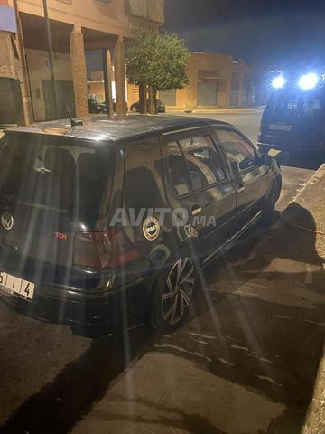 Volkswagen Golf 4 Diesel Manuelle 2003 à Marrakech - 2