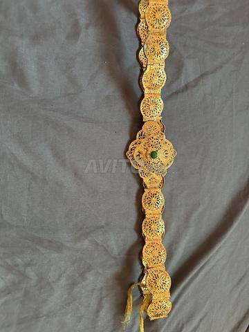 25 Dhs le gramme, bracelet en argent plaqué or