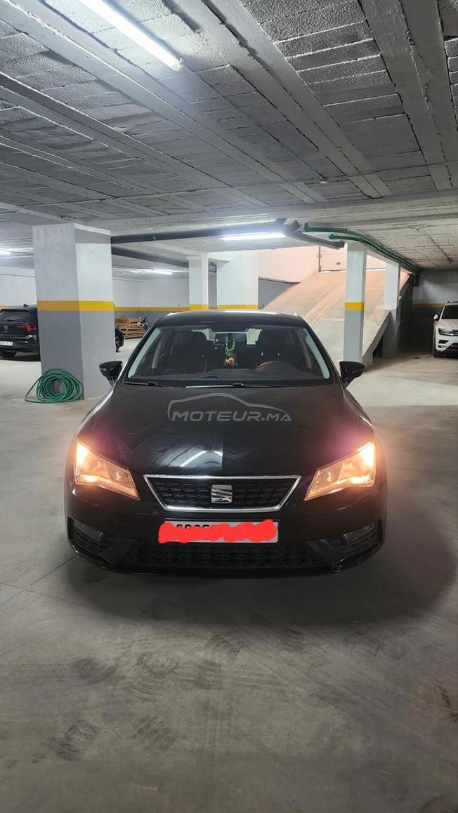 voituseat leon en très bon état à vendre