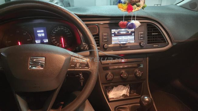 voituseat leon en très bon état à vendre