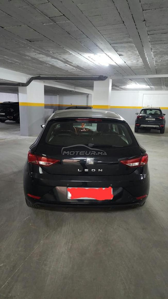 voituseat leon en très bon état à vendre